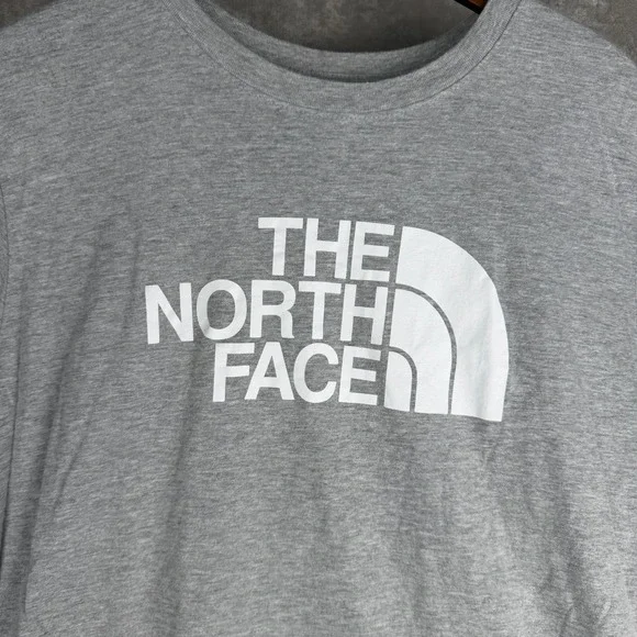 The North Face Womens XXL Heather Grey Logo Graphic T-Shirt Short Sleeve - Picture 2 of 6